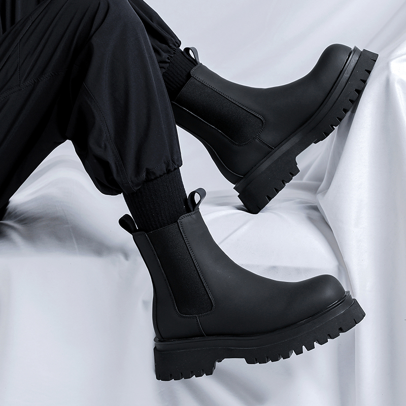 Botas de plataforma negras de  - Chelsea Boots Suede reseña y precio