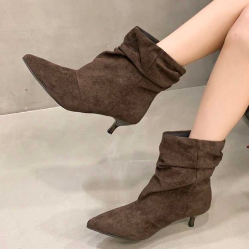 Botines de Diseño Elegantes Re - Chelsea Boots Suede reseña y precio